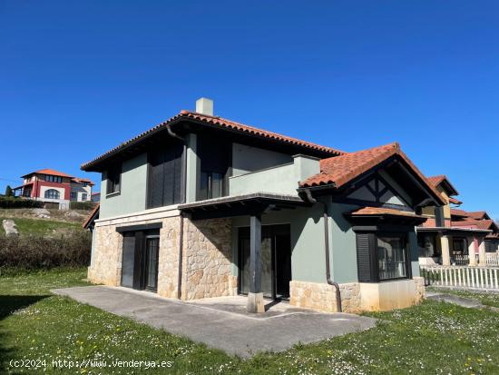 CHALETS INDIVIDUALES CON JARDÍN SITUADOS EN EL BARRIO DE PANDO - RUILOBA - CANTABRIA