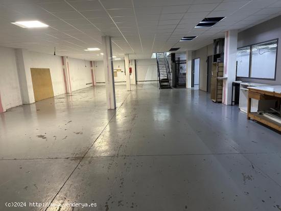 ALQUILER NAVE EN IGUALADA ZONA POL. IND. LES COMES SALA DIÁFANA, ALTILLO Y OFICINAS!! - BARCELONA