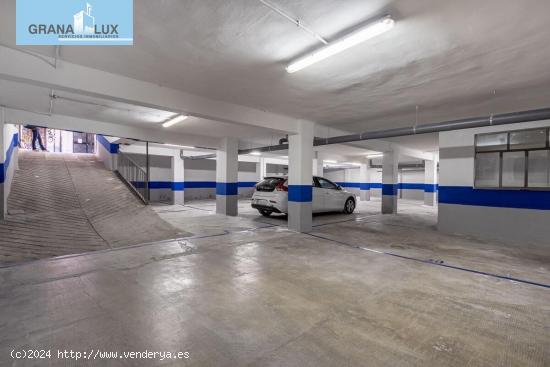  PARKING DE 30 PLAZAS EN PLENO CENTRO DE GRANADA - GRANADA 