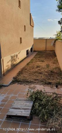 Chalet pareado en aguas nuevas - ALBACETE