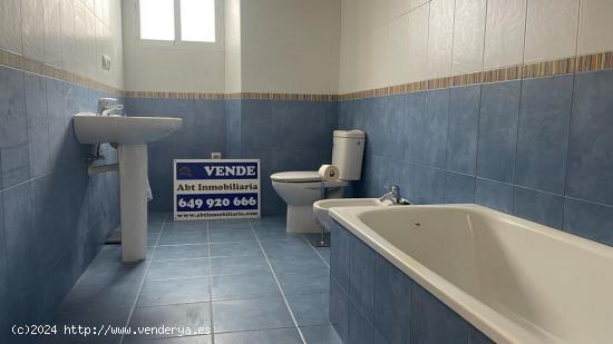 Piso en venta en Casas Ibáñez, Albacete - ALBACETE