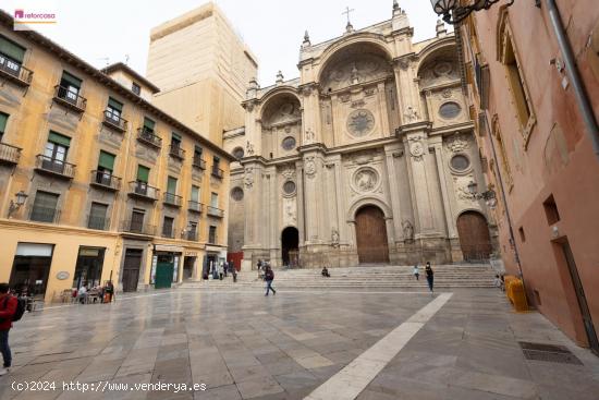 ¡Oportunidad única en el corazón de Granada! - GRANADA