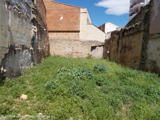 Fantástica parcela urbana en el centro de El Vendrell - TARRAGONA