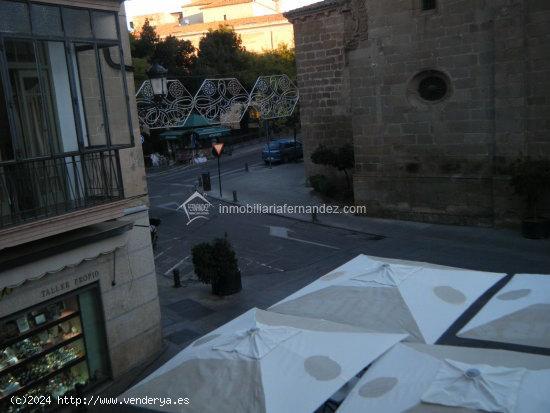 Piso señorial , en el corazón cacereño - CACERES