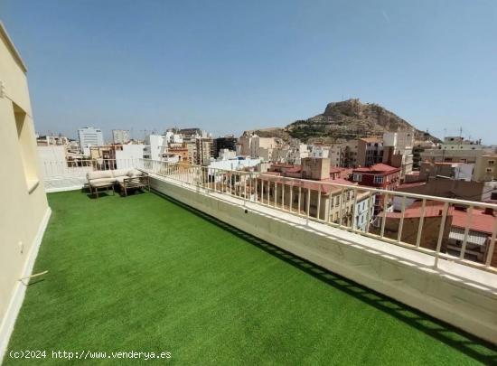 ALQUILER DE ESTUPENDO ATICO REFORMADO EN EL CORAZON DE ALICANTE CALLE CASTAÑOS - ALICANTE