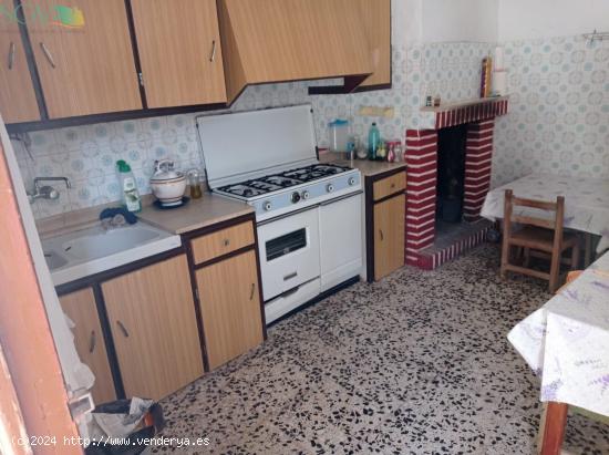 SE VENDE CASA CON ALMACÉN EN BARINAS - ABANILLA (MURCIA) - MURCIA