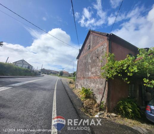 Casa / Chalet independiente en venta en Iglesia, Pazos de Borbén - PONTEVEDRA