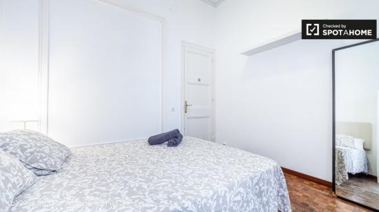 Elegante habitación en alquiler en apartamento de 9 dormitorios, L'Esquerra de l'Eixample - BARCELO