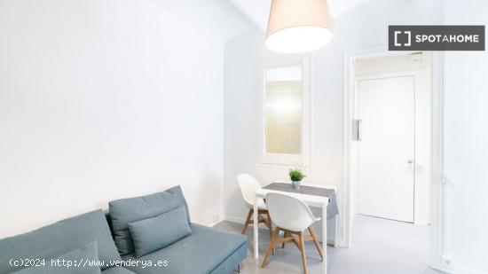 Apartamento totalmente equipado a unos pasos del metro Poblenou - BARCELONA