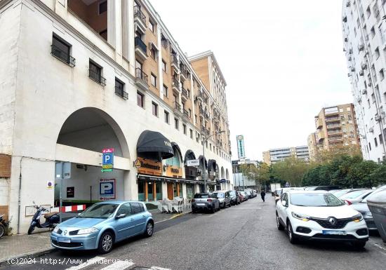  Plaza de garaje Edificio Pórtico, calle Céfiro, Sevilla - SEVILLA 