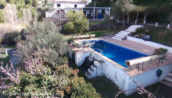  Villa en venta en Torvizcón (Granada) 