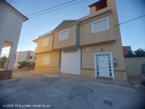 Local en venta en Orihuela (Alicante)