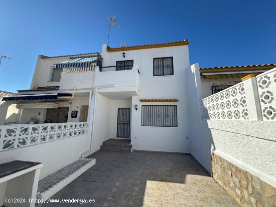  Dúplex en venta en Orihuela (Alicante) 