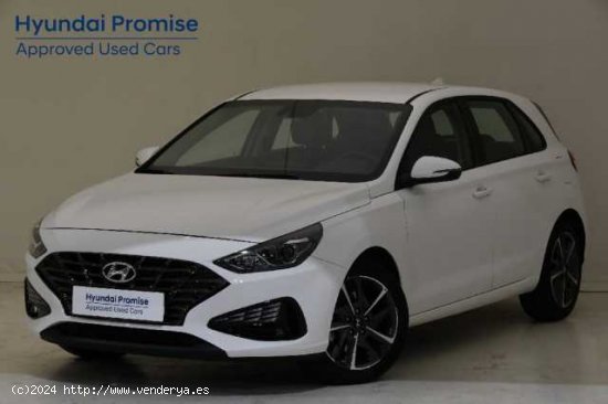  Hyundai i30 ( 1.5 DPI Klass SLX 110 )  - Pamplona 