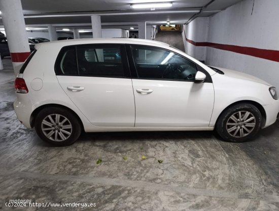 Volkswagen Golf 1.6 rabbit 90CV de 2012 con 141.000 Km por 9.999 EUR. en Valencia