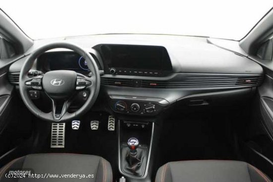 Hyundai i20 1.2 MPI N Line de 2024 con 6.195 Km por 20.900 EUR. en Barcelona