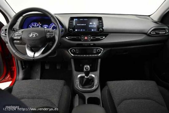 Hyundai i30 1.5 DPI Klass SLX 110 de 2024 con 4.305 Km por 20.300 EUR. en Huesca