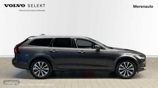 Volvo V 90 2.0 B4 D CORE AWD AUTO 197 CV de 2022 con 45.641 Km por 42.500 EUR. en A Coruna