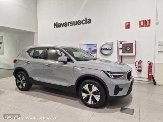 Volvo XC40 Core, B3 Mild hybrid, Gasolina de 2024 con 5 Km por 36.900 EUR. en Navarra