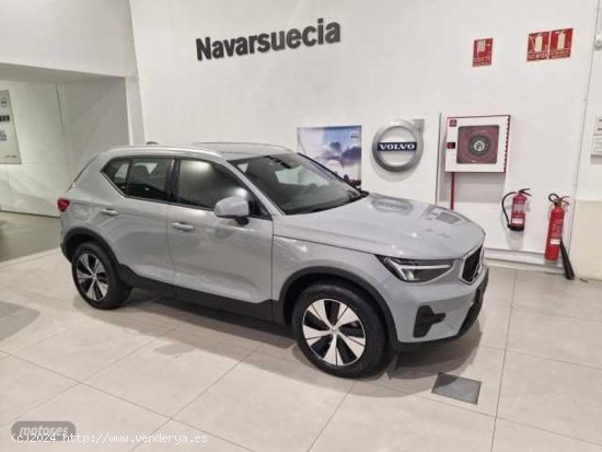 Volvo XC40 Core, B3 Mild hybrid, Gasolina de 2024 con 5 Km por 36.900 EUR. en Navarra