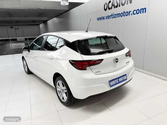 Opel Astra 1.6CDTi S/S Selective Pro 110cv de 2019 con 92.000 Km por 14.500 EUR. en Guipuzcoa