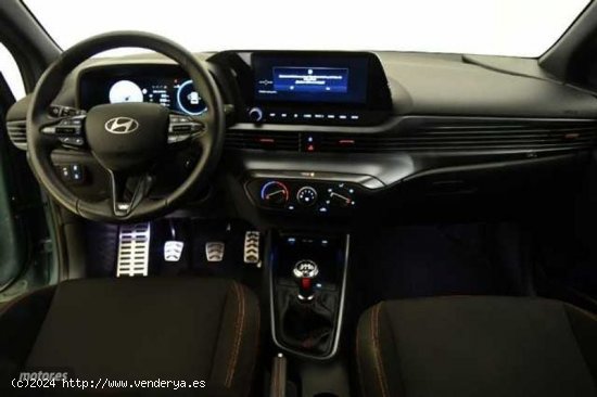 Hyundai i20 1.2 MPI N Line de 2024 con 5.764 Km por 19.390 EUR. en Madrid