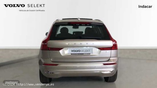 Volvo XC 60 XC60 Recharge Core, T6 plug-in hybrid eAWD, Electrico/Gasolina, Bright de 2024 con 25 Km