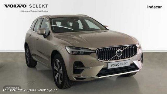 Volvo XC 60 XC60 Recharge Core, T6 plug-in hybrid eAWD, Electrico/Gasolina, Bright de 2024 con 25 Km