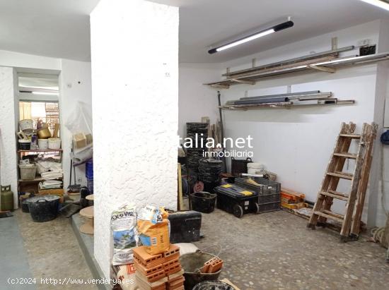 LOCAL COMERCIAL A LA VENTA EN ONTINYENT, UBICADO EN LA CALLE MAYOR - VALENCIA