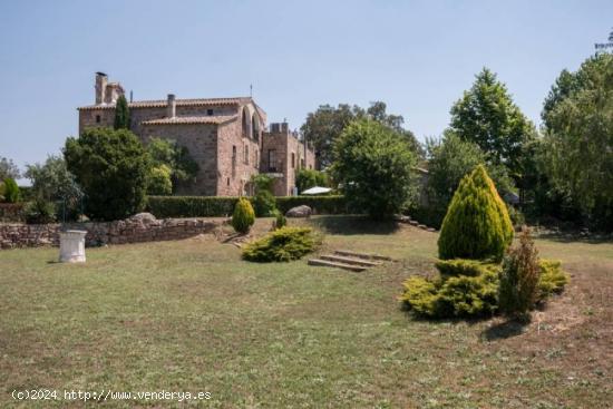 Masía Restaurante en venta en Canet de Fals - BARCELONA