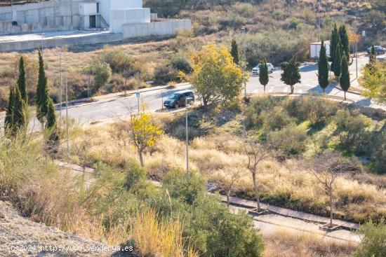 TERRENO INDUSTRIAL!!!!!!! - GRANADA