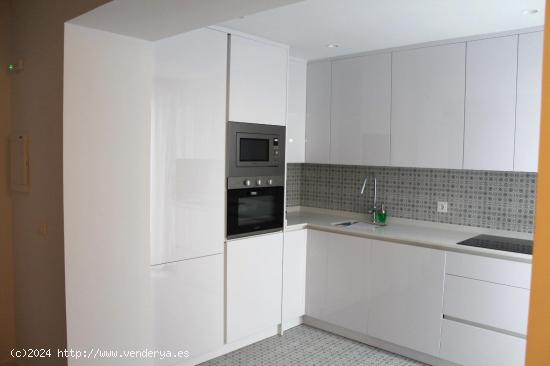 APARTAMENTO PLAZA MAYOR - CÁCERES - - CACERES