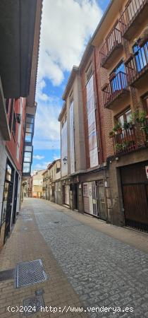 ESTRENA VIVIENDAS EN EL CASCO HISTORICO DE LEÓN - LEON