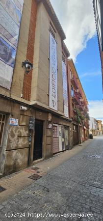 ESTRENA VIVIENDA EN EL CASCO HISTORICO DE LEÓN - LEON