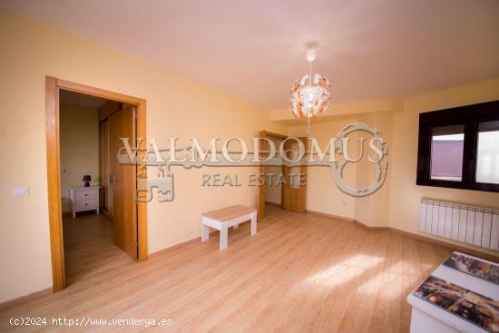 Apartamento en Venta en Casarrubios del Monte – ¡Con Garaje y Gran Patio! - TOLEDO