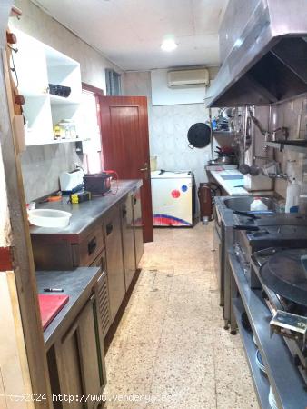 LOCAL COMERCIAL A LA VENTA EN MONCADA CON ACCESO A PATIO. - VALENCIA