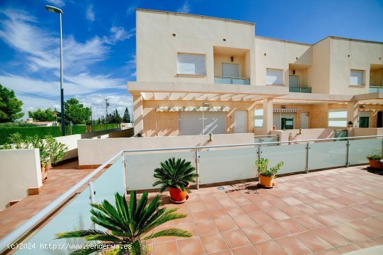 Casa en venta en Los Montesinos (Alicante)