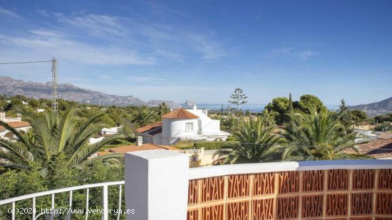 Villa en venta en La Nucia (Alicante)