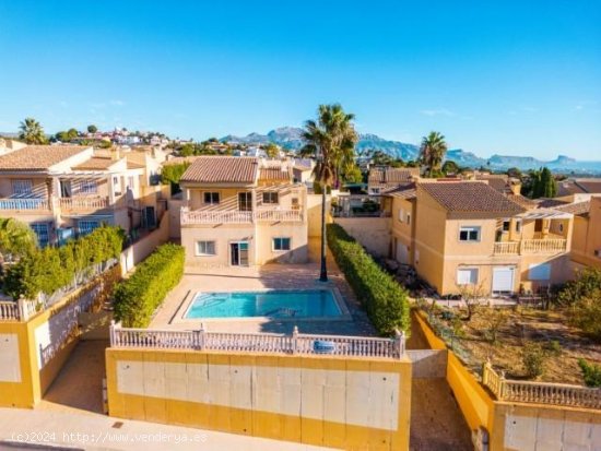  Villa en venta en La Nucia (Alicante) 