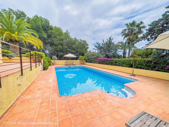 Villa en venta en Altea (Alicante)