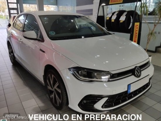  Volkswagen Polo R-Line 1.0 TSI 110C DSG de 2022 con 26.860 Km por 23.490 EUR. en Barcelona 