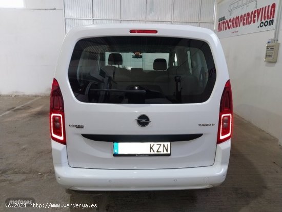 Opel Combo Life 7 plazas E Selective L 1.5 TD 100 cv de 2019 con 174.271 Km por 13.500 EUR. en Sevil