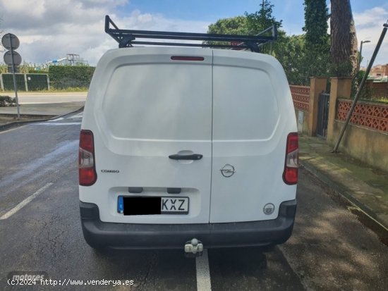 Opel Combo Cargo 1.6TF L1 650 Expres 100cv de 2019 con 116.000 Km por 9.500 EUR. en Girona