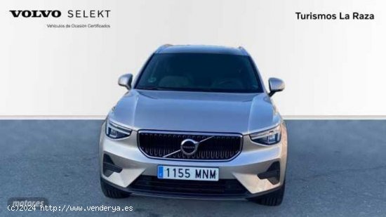 Volvo XC40 todoterreno 1.5 T2 CORE AUTO 129 5P de 2024 con 13.586 Km por 32.500 EUR. en Sevilla