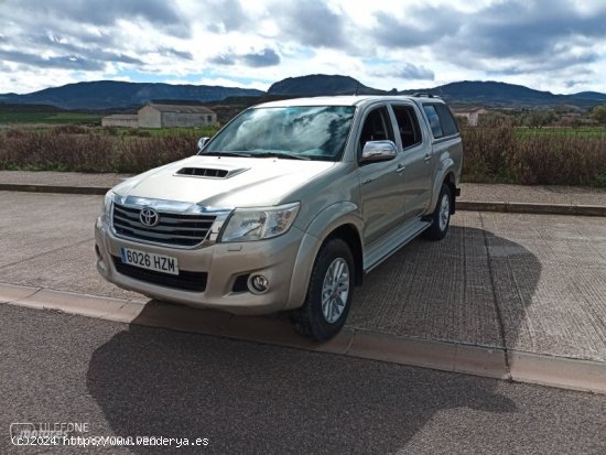  Toyota Hilux VX de 2014 con 300.000 Km por 19.800 EUR. en La Rioja 