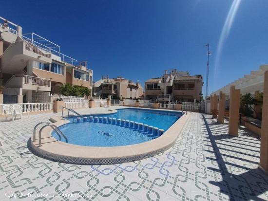 TORREVIEJA,LOS FRUTALES VIVIENDA 2 HABS TERRAZA SOLARIUM.PRIVADO,PISCINA COMUNITARIA..109.900€ - A