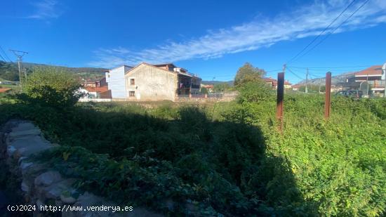 SE VENDE TERRENO URBANO EN SOMAHOZ, CORRALES DE BUELNA - CANTABRIA