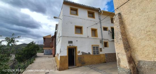  SE VENDE CASA DE PUEBLO EN ATECA. IDEAL COMO SEGUNDA RESIDENCIA - ZARAGOZA 