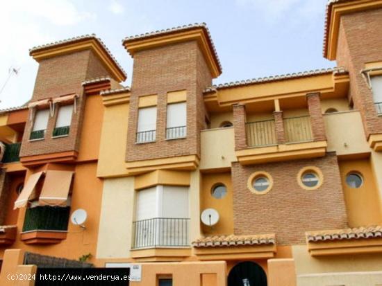 Bonita vivienda adosada situada en Ogíjares. - GRANADA