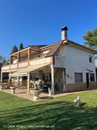  ESPECTACULAR CASA EN VENTA EN MONTSERRAT PARK - BARCELONA 